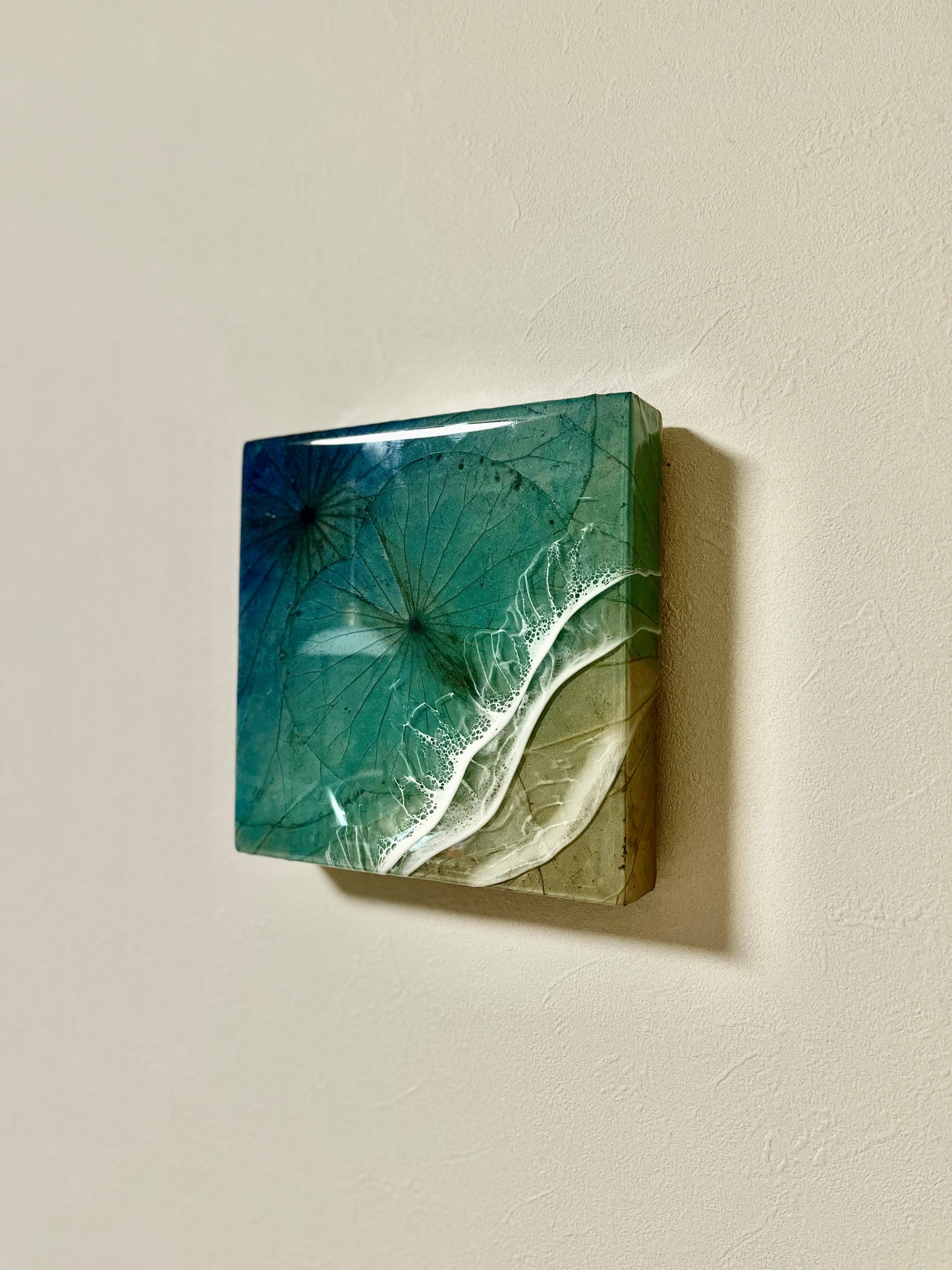 ロータスリーフレジン(春の砂浜)